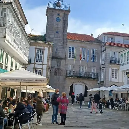 아파트 Piso Con Preciosas Vistas, Patio Privado Y Amplio Garaje