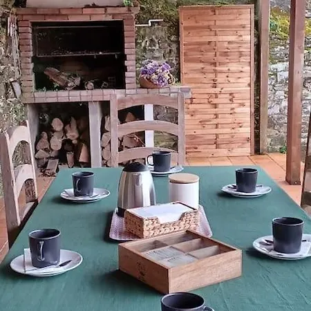 아파트 Piso Con Preciosas Vistas, Patio Privado Y Amplio Garaje