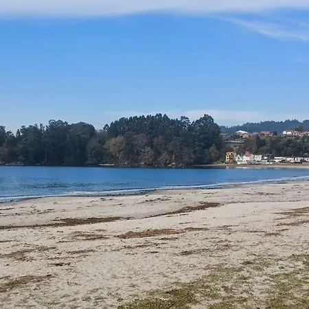 Piso Con Preciosas Vistas, Patio Privado Y Amplio Garaje Puentedeume