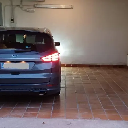 شقة Piso Con Preciosas Vistas, Patio Privado Y Amplio Garaje